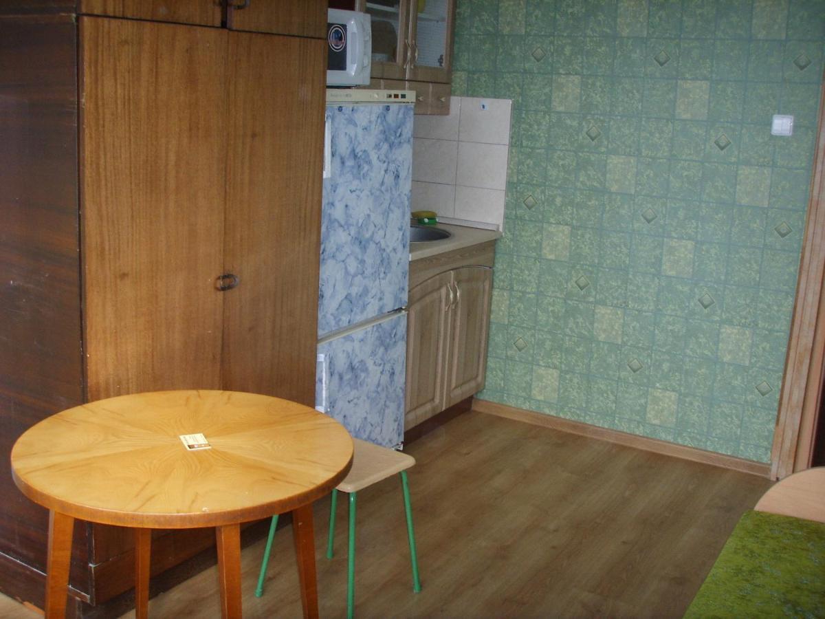 Chernobyl Type Rooms In A Block Flat House Šiauliai Exterior foto